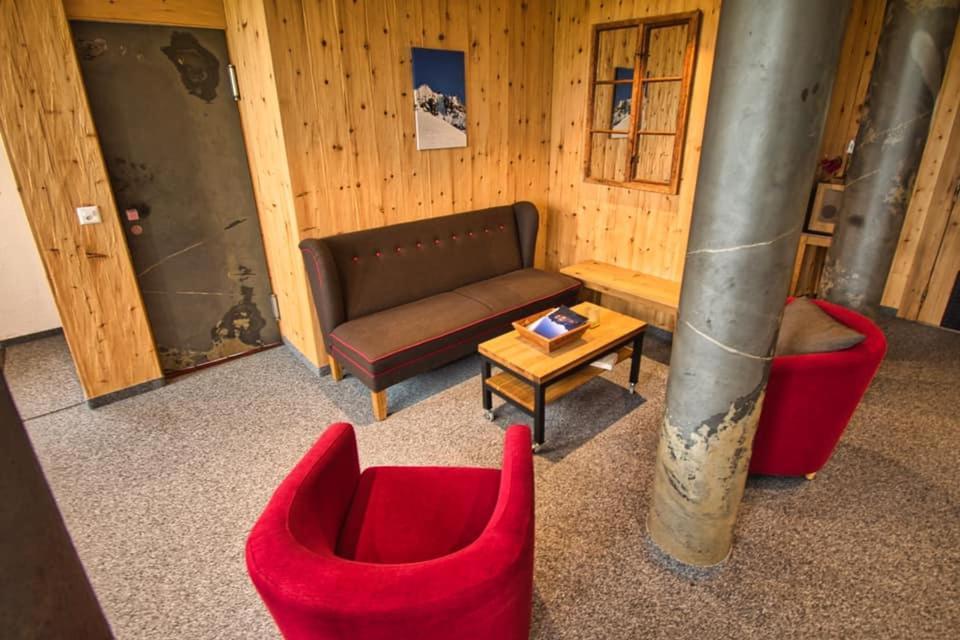 Hotel Jungfrau Fiesch